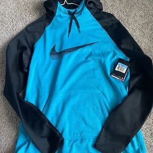 Nike sweater woman’s size m